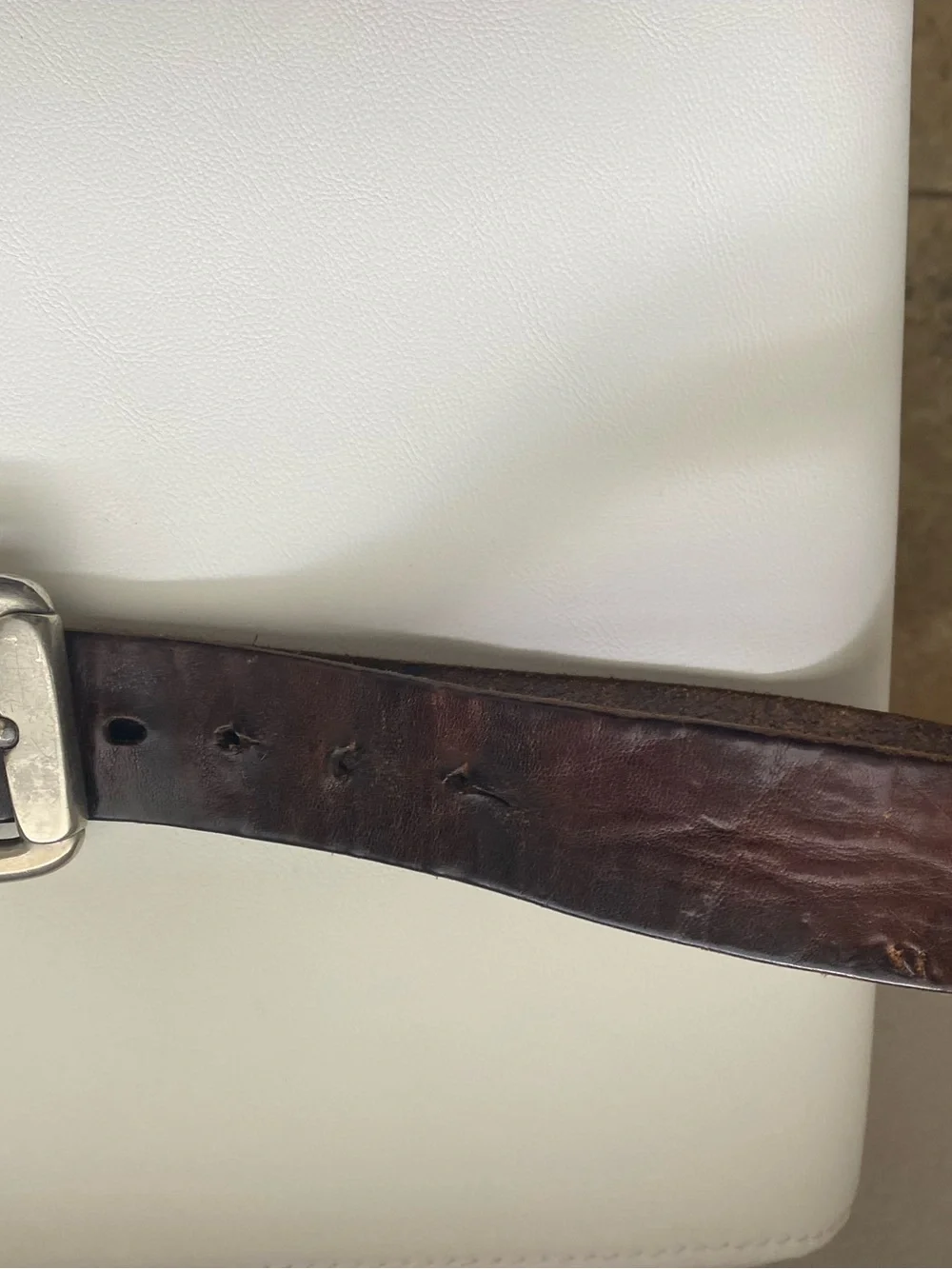 Fossil Vintage Distressed Dark Brown Genuine Leather Belt Silver Buckle 46”L